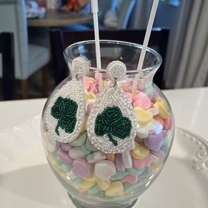 ☘️Cute Earrings!!☘️